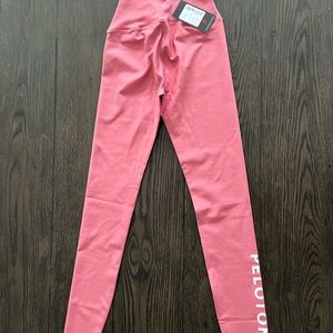 Peloton Flex Legging Xs pink never worn
